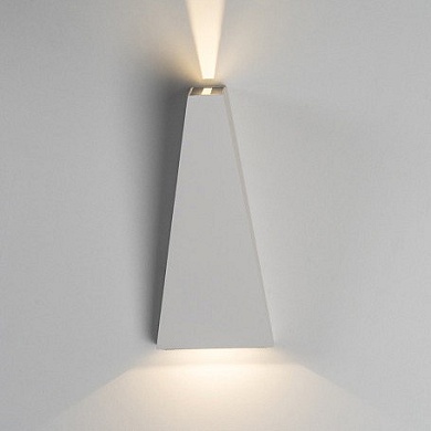 Накладной светильник Italline IT01-A807 IT01-A807 white